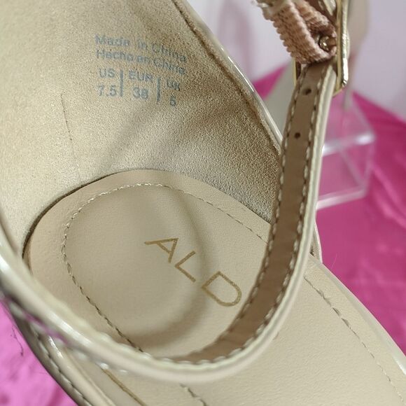 Aldo Beige SZ 7.5 Nude Faux Patent Strappy Dress Sandals 4" High Heels - Picture 2 of 9